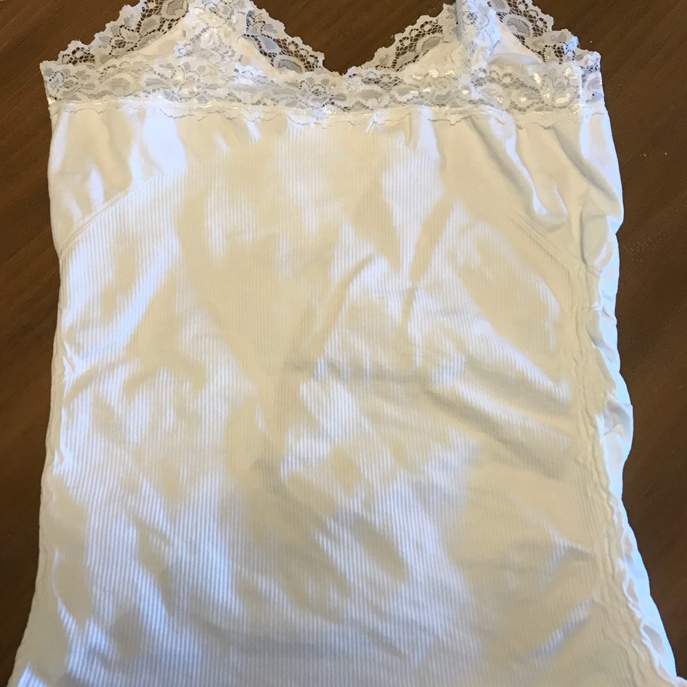 Camisole - Picture 2 of 3